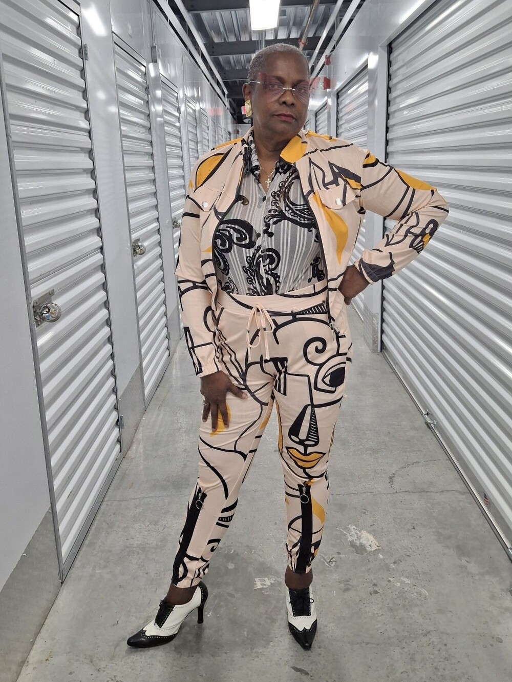 Abstract Face Print Cream & Yellow Drawstring Jogger Pants